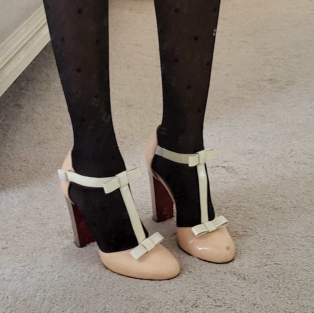 CL heels
